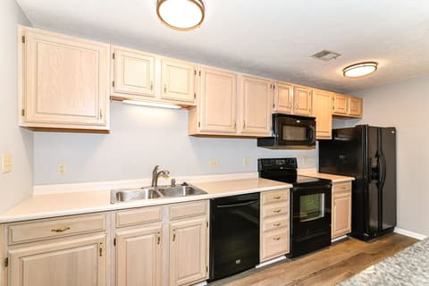 Photo of 1059 Timber Creek Dr, Carmel, IN
