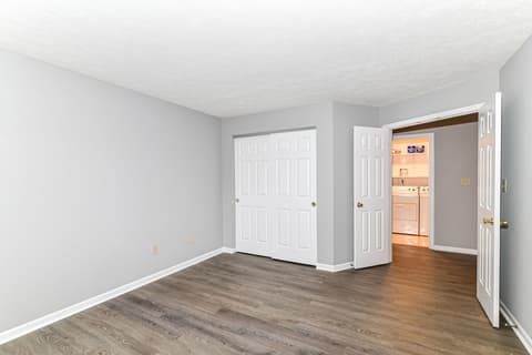 Photo of 1059 Timber Creek Dr, Carmel, IN