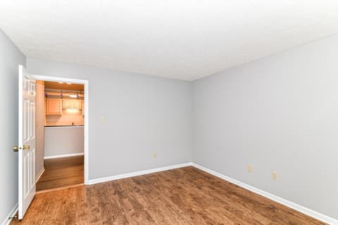 Photo of 1059 Timber Creek Dr, Carmel, IN