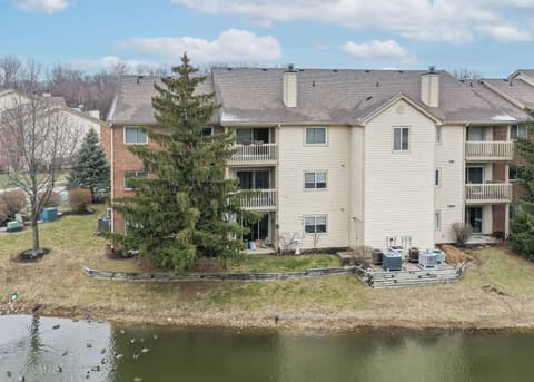 Photo of 1059 Timber Creek Dr, Carmel, IN