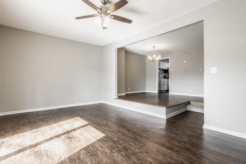 Photo of 117 Carmelaire Drive, Carmel, IN