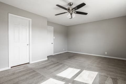Photo of 117 Carmelaire Drive, Carmel, IN