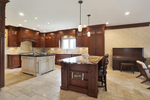 Photo of 1812 Summerlakes Court, Carmel, IN