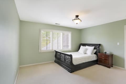 Photo of 1812 Summerlakes Court, Carmel, IN