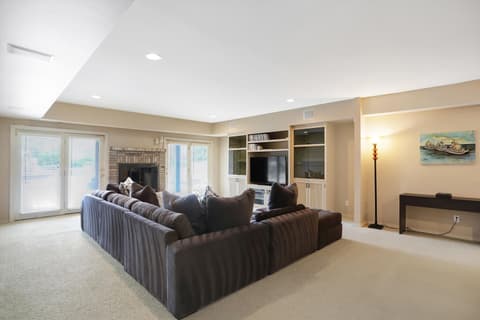 Photo of 1812 Summerlakes Court, Carmel, IN