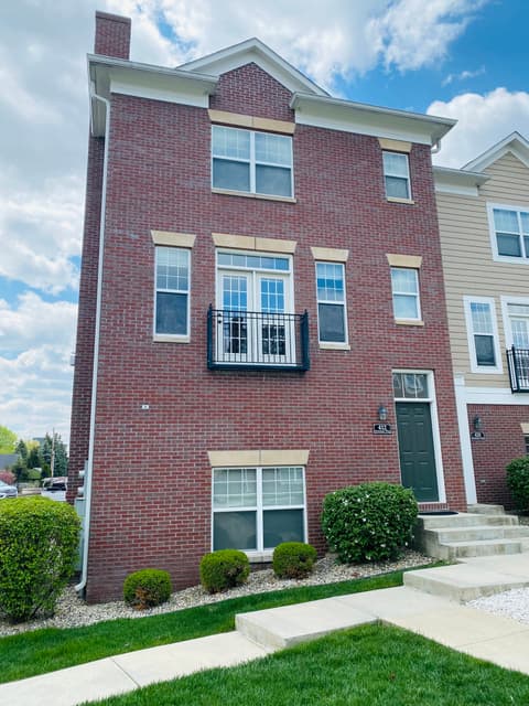 412 Neuman Way