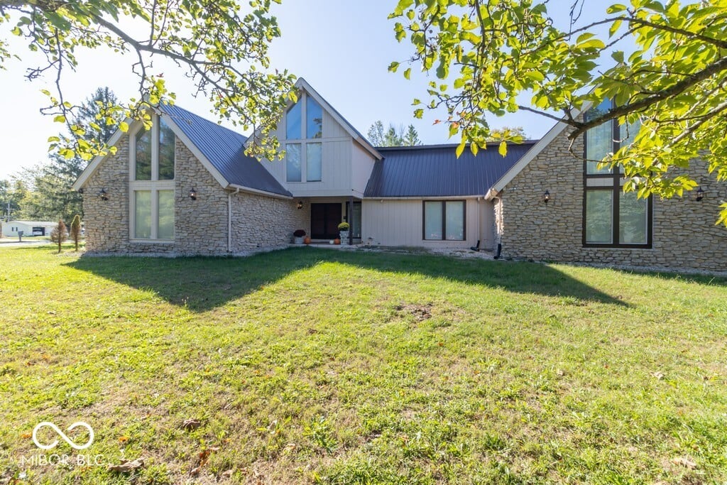 Photo of 1205 Ivywood Court, New Castle, IN