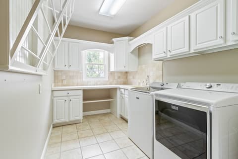 Photo of 13051 Airhart Boulevard, Carmel, IN