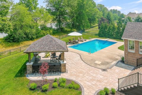Photo of 13051 Airhart Boulevard, Carmel, IN