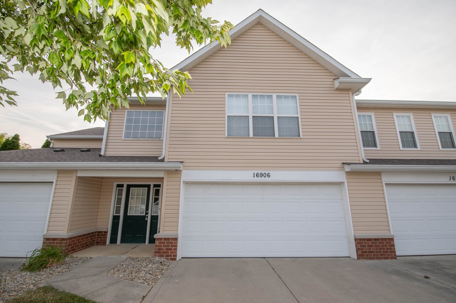 Photo of 16906 Mapleton Place, Westfield, IN