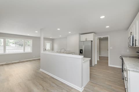 Photo of 333 W 146th Street, Carmel, IN