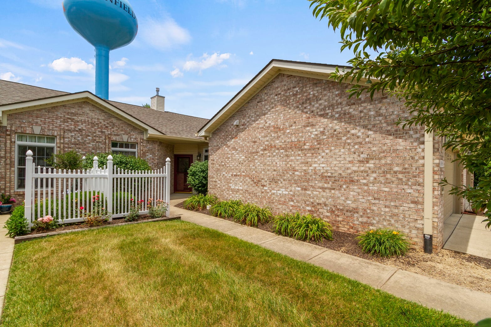 Photo of 958 Kirkpatrick Place, Greenfield, IN