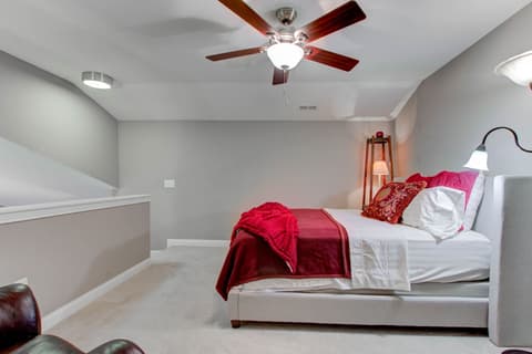 Photo of 9732 Highpoint Ridge Drive, Fishers, IN