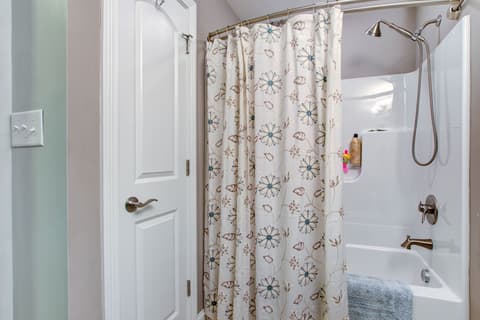 Photo of 9732 Highpoint Ridge Drive, Fishers, IN