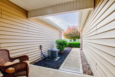 Photo of 9732 Highpoint Ridge Drive, Fishers, IN