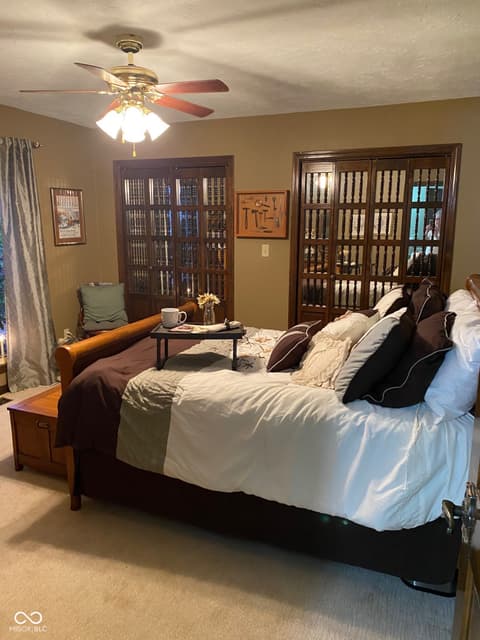 Bedroom at 8329 S 300 W, Pendleton, IN