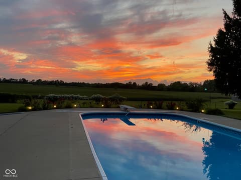 Pool at 8329 S 300 W, Pendleton, IN