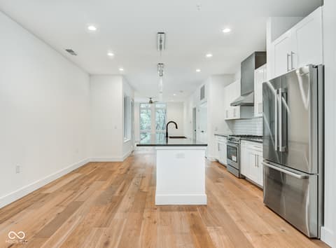 Photo of 319 E 16th Street, Indianapolis, IN