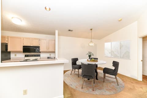 Photo of 1055 Timber Creek Drive, Carmel, IN