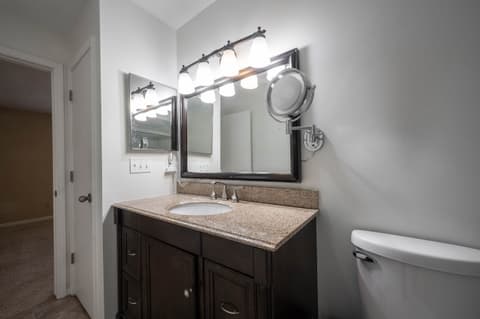Photo of 505 W Hunters Drive, Carmel, IN