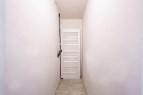 Photo of 505 W Hunters Drive, Carmel, IN