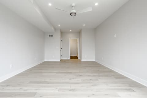 Photo of 505 S East Street, Indianapolis, IN