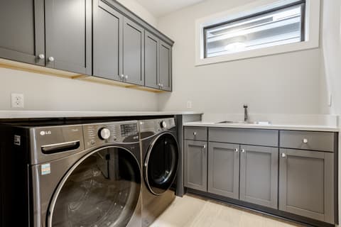 Photo of 505 S East Street, Indianapolis, IN