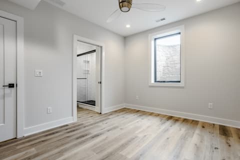Photo of 505 S East Street, Indianapolis, IN