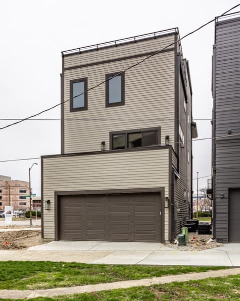 Photo of 505 S East Street, Indianapolis, IN