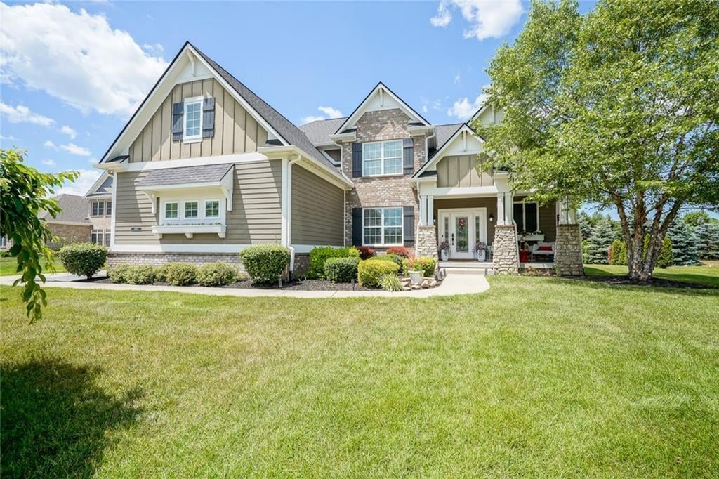 Photo of 11652 Gladstone Court, Fishers, IN