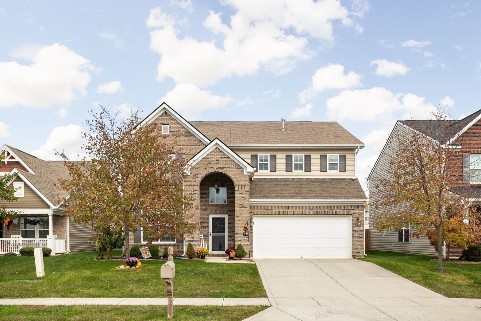 Photo of 6576 W Winding Bend, McCordsville, IN