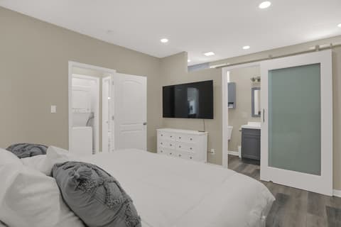 Photo of 406 S Dearborn Street, Indianapolis, IN