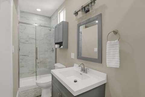 Photo of 406 S Dearborn Street, Indianapolis, IN
