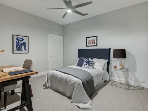 Photo of 319 E 16th Street, Indianapolis, IN