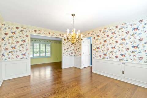 Photo of 885 Sugarbush Ridge, Zionsville, IN