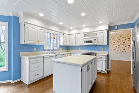 Photo of 885 Sugarbush Ridge, Zionsville, IN