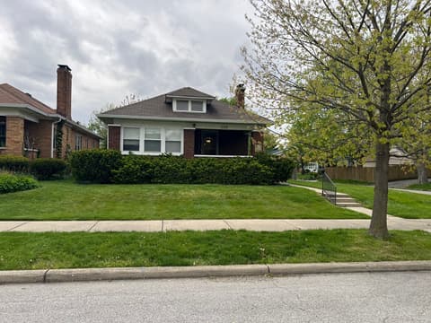 1132 N Riley Avenue
