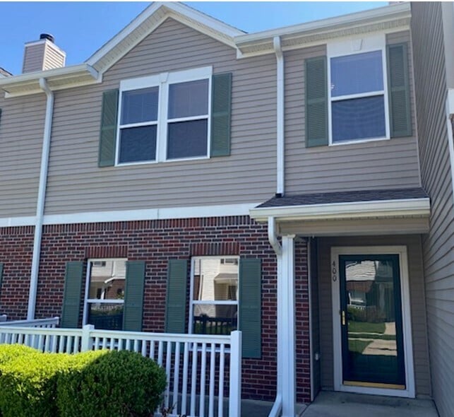 Photo of 12185 Pebble Street, Fishers, IN