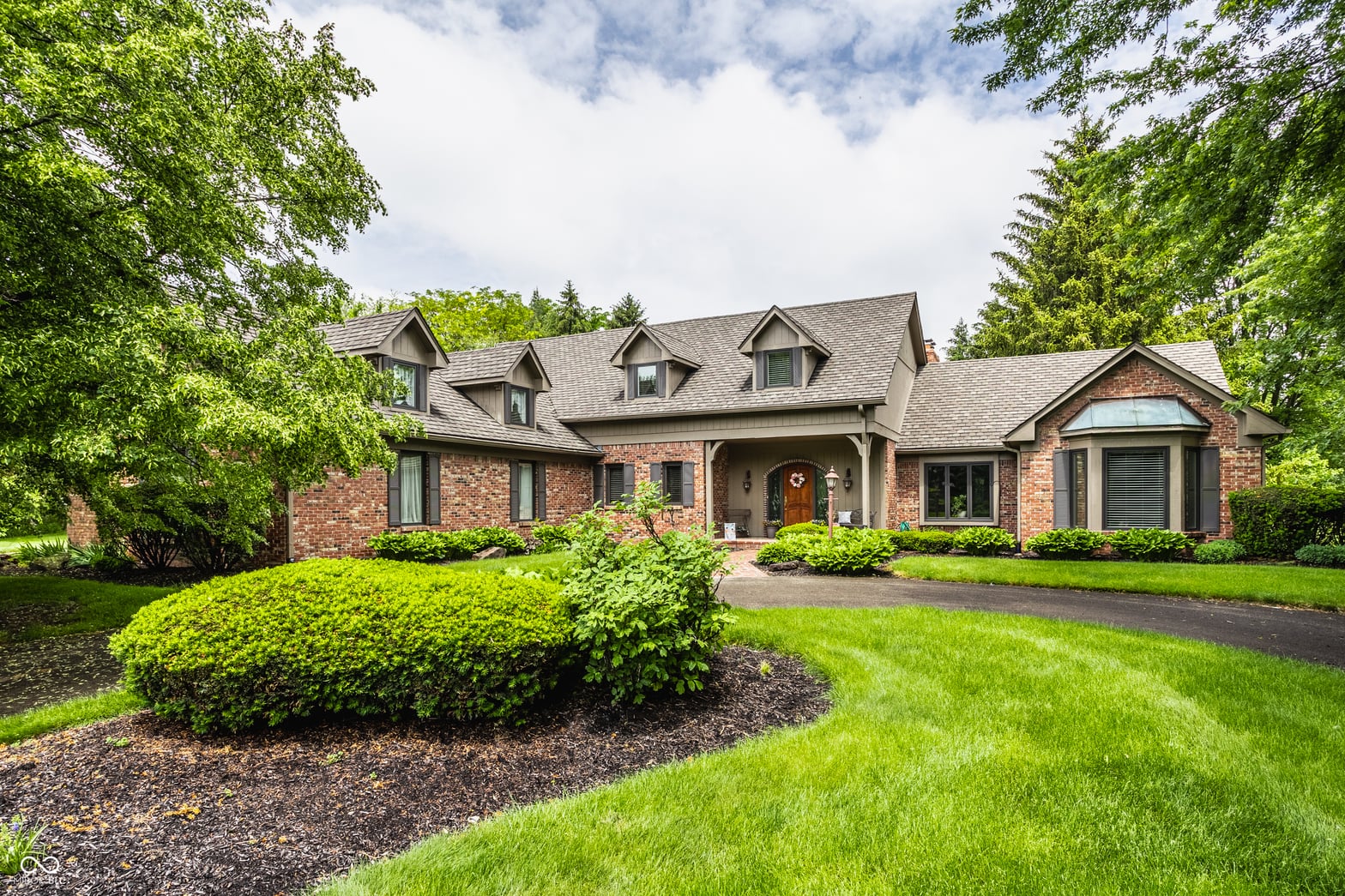 Photo of 1530 Woodlake Court, Carmel, IN