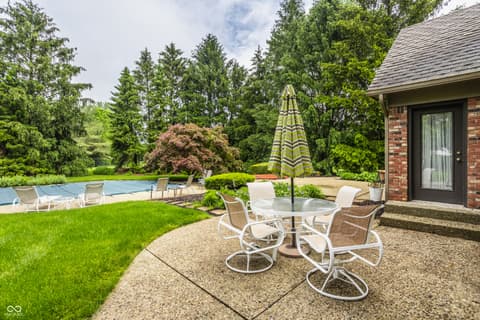 Photo of 1530 Woodlake Court, Carmel, IN