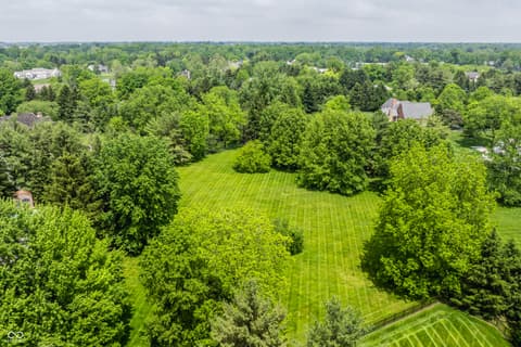 Photo of 1530 Woodlake Court, Carmel, IN