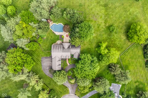 Photo of 1530 Woodlake Court, Carmel, IN