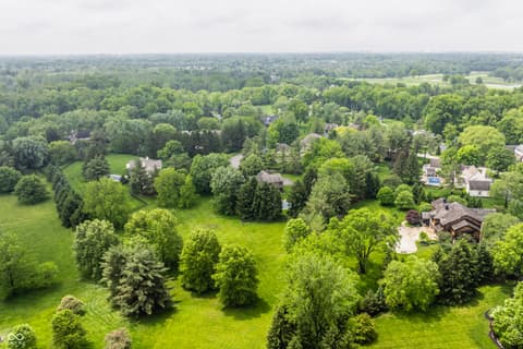 Photo of 1530 Woodlake Court, Carmel, IN