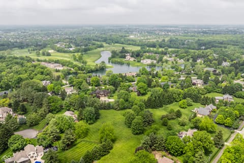 Photo of 1530 Woodlake Court, Carmel, IN