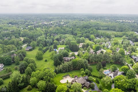 Photo of 1530 Woodlake Court, Carmel, IN