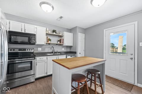 Photo of 14703 Fawn Hollow Lane, Noblesville, IN