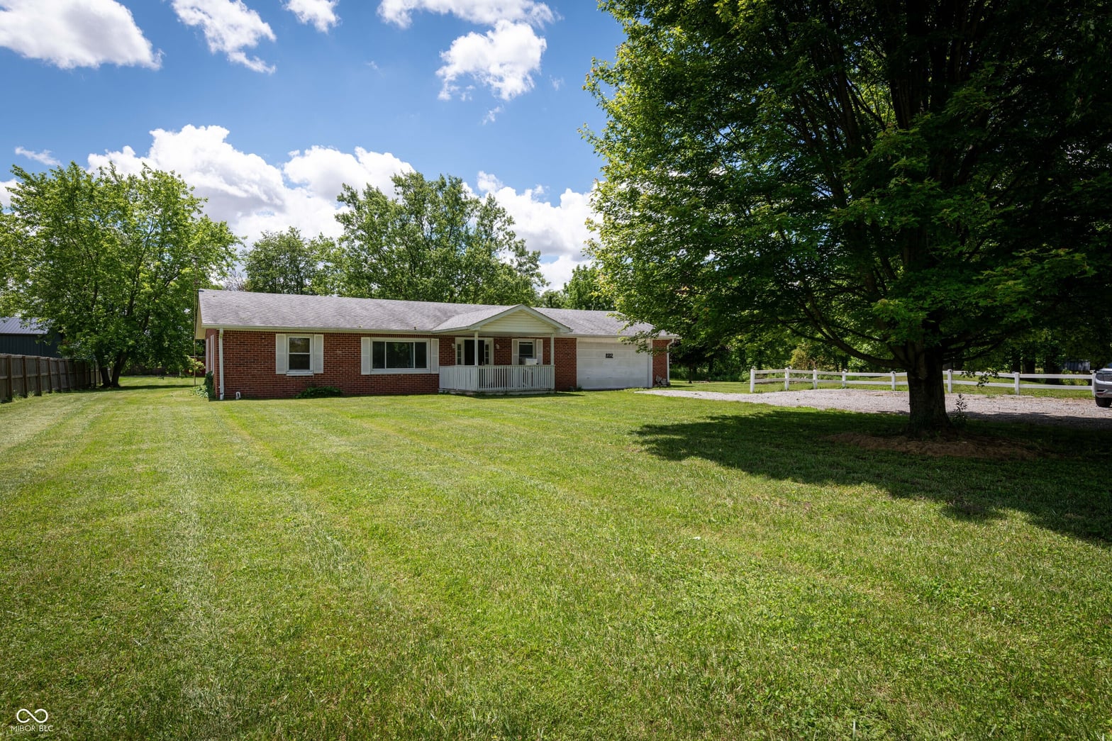 Photo of 8182 E State Road 236, Roachdale, IN