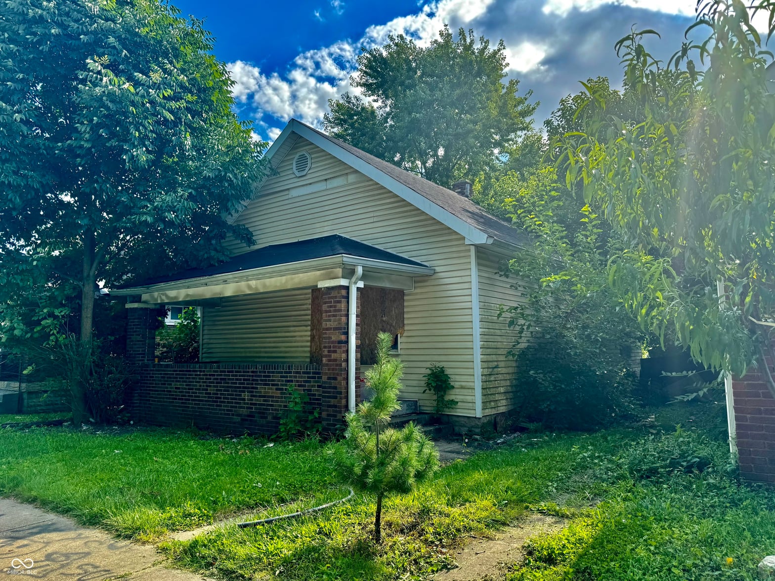 Front exterior at 642 N Oxford Street, Indianapolis, IN