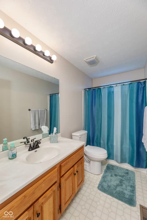 Photo of 11289 Tufton Street, Fishers, IN