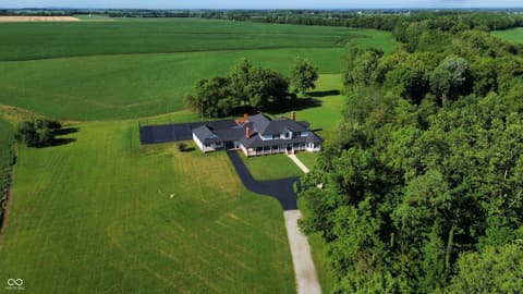 Photo of 3917 N 525 W, Fairland, IN